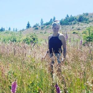 Meet your Posher, Daphne